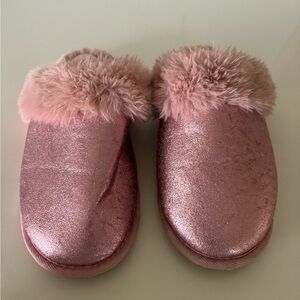 Pink Metalic Fuzzy Slippers